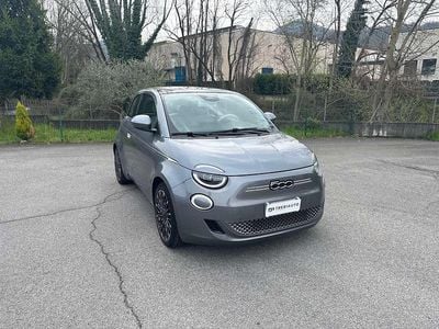 Usata Fiat 500e La Prima 42 kW (58 CV) 2020 Grigio Utilitaria