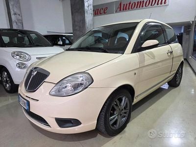 Usata Lancia Ypsilon 59 CV (43 kW) 2006 Beige Utilitaria