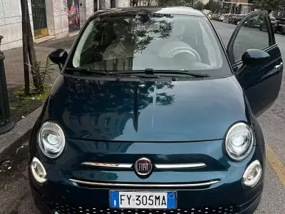 Usata Fiat 500 Dolcevita 69 CV (50 kW) 2019 Bluazzurro Berlina