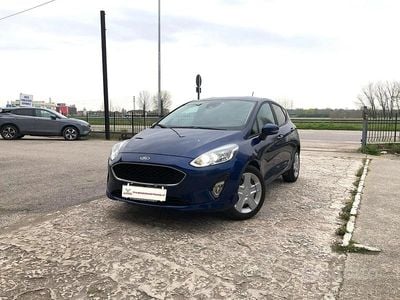Usata Ford Fiesta 86 CV (63 kW) 2018 Blu Utilitaria