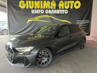 Usata Audi RS3 Ambiente 400 CV (294 kW) 2025 Grigio Berlina