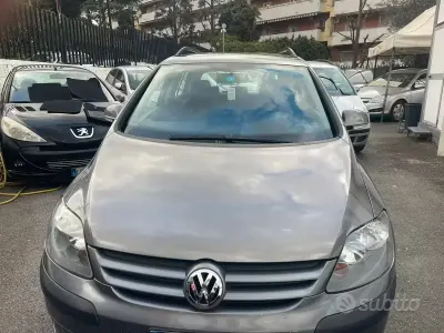 Gebraucht VW Golf VI Highline 102 PS (75 kW) 2009 Grau Kleinwagen
