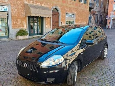 Usata Fiat Punto 69 CV (50 kW) 2014 Nero Utilitaria