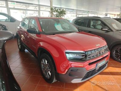 Usata Jeep Avenger 100 CV (73 kW) 2023 Rosso SUV