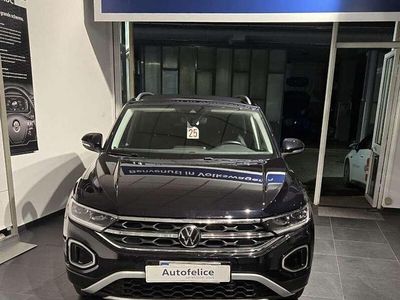 Usata VW T-Roc Style 116 CV (85 kW) 2024 Nero SUV
