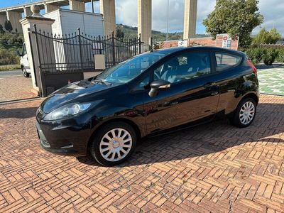 usata Ford Fiesta 1.2 benzina 3 P - ok neopatentati