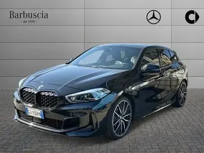 Usata BMW M135 Comfort Edition 306 CV (225 kW) 2022 Argento Utilitaria