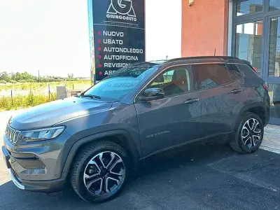 Usata Jeep Compass Limited 131 CV (96 kW) 2022 Grigio SUV