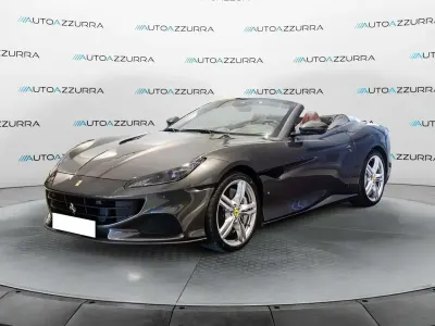 Usata Ferrari Portofino 620 CV (456 kW) 2022 Grigio Cabrio