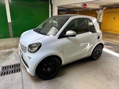 usata Smart ForTwo Coupé forTwo1.0 mhd bianca lim 70cv