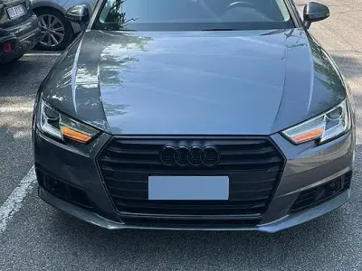 Usata Audi A4 150 CV (110 kW) 2018 Grigio Station wagon