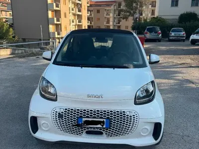 Usata Smart ForTwo Electric Drive 41 kW (56 CV) 2020 Bianco Berlina