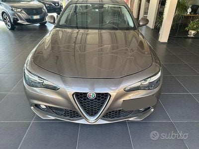Usata Alfa Romeo Giulia 150 CV (110 kW) 2017 Berlina