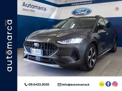 Usata Ford Focus Active 125 CV (91 kW) 2022 Grigio metallizzato SUV