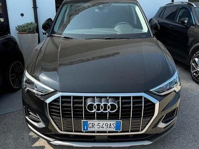 Usata Audi Q3 150 CV (110 kW) 2023 Nero SUV