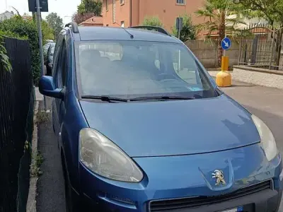 Usata Peugeot TePee Active 114 CV (83 kW) 2014 Station wagon
