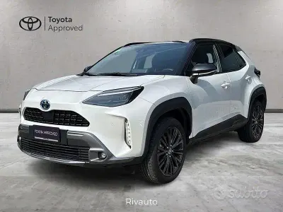 Usata Toyota Yaris Cross 116 CV (85 kW) 2023 Bianco SUV