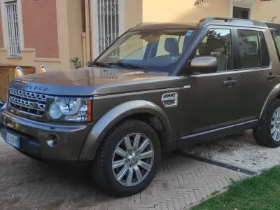 Usata Land Rover Discovery 4 HSE 256 CV (188 kW) 2012 Bronzo SUV