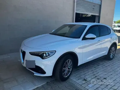 Usata Alfa Romeo Stelvio 160 CV (117 kW) 2021 Bianco SUV