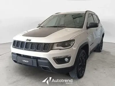 Usata Jeep Compass Trailhawk 170 CV (125 kW) 2019 Bianco SUV