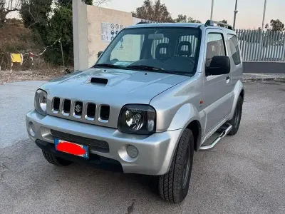 Usata Suzuki Jimny 65 CV (47 kW) 2005 Grigio SUV