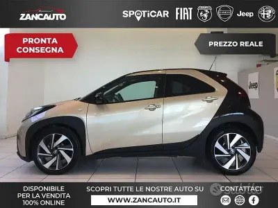 Usata Toyota Aygo X Lounge 72 CV (52 kW) 2022 Giallo SUV
