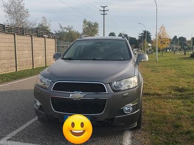 Usata Chevrolet Captiva 184 CV (135 kW) 2013 Grigio SUV