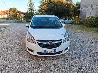 Usata Opel Meriva 120 CV (88 kW) 2014 Bianco Monovolume