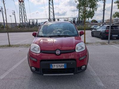 Usata Fiat Panda 4x4 75 CV (55 kW) 2013 Rosso Utilitaria