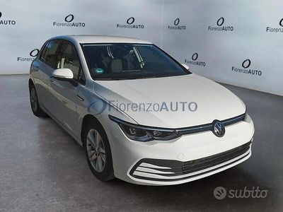 Bianco Usata 2021 VW Golf Style Berlina | 19.780 € (Buon prezzo)