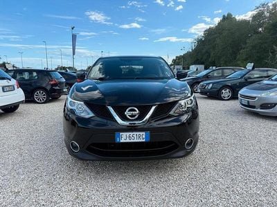 Usata Nissan Qashqai Acenta 110 CV (80 kW) 2017 Nero SUV