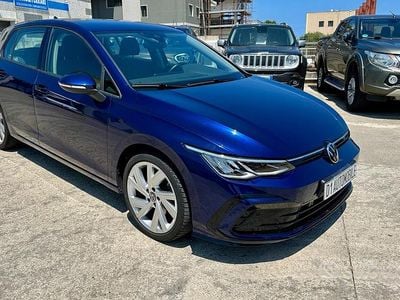 Usata VW Golf VII Style 150 CV (110 kW) 2021 Blu Utilitaria