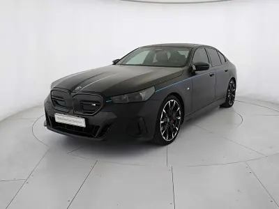 Usata BMW i5
