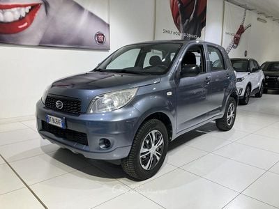 Usata Daihatsu Terios 86 CV (63 kW) 2009 Grigio SUV