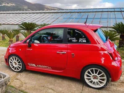 Usata Abarth 595 145 CV (106 kW) 2018 Rosso Utilitaria