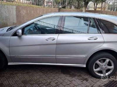 Usata Mercedes 320 2007 Grigio SUV