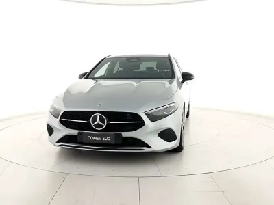 Usata Mercedes A200 Advanced 150 CV (110 kW) 2024 Argento Berlina