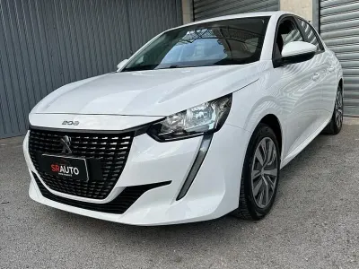 Usata Peugeot 208 Active 102 CV (75 kW) 2019 Bianco Utilitaria