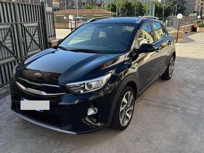 Usata Kia Stonic Style 100 CV (73 kW) 2020 Nero SUV