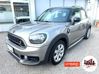 Usata Mini Cooper Countryman 136 CV (100 kW) 2018 Grigio SUV
