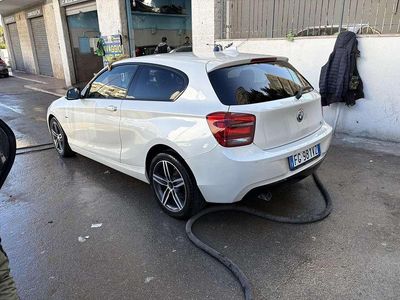 Usata BMW 116 M Sport 116 CV (85 kW) 2012 Bianco Utilitaria