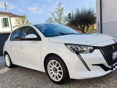 Usata Peugeot 208 Active 101 CV (74 kW) 2021 Utilitaria