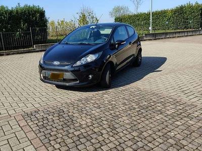 Usata Ford Fiesta 95 CV (69 kW) 2010 Utilitaria