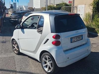 Begagnad Smart ForTwo Coupé 84 HK (61 kW) 2007 Vit Sportkupé