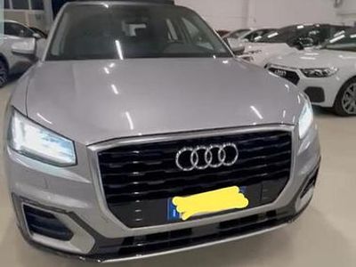 Usata Audi Q2 116 CV (85 kW) 2017 Grigio SUV
