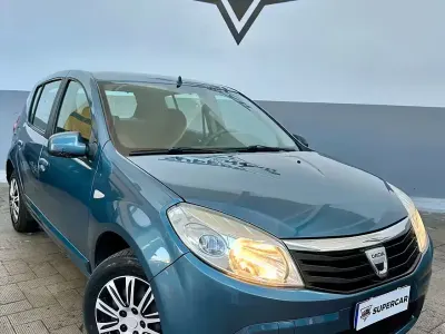 Occasion Dacia Sandero 75 PK (55 kW) 2009 Grijs Sedan