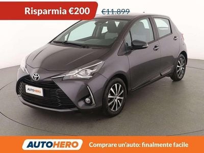 Usata Toyota Yaris Active 69 CV (50 kW) 2017 Grigio Utilitaria