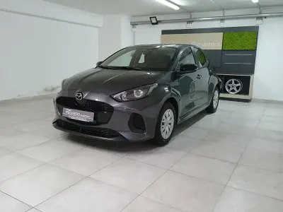 Nuova Mazda 2 116 CV (85 kW) 2026 Lead grey Utilitaria