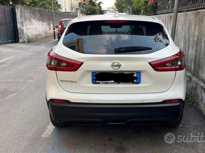 Usata Nissan Qashqai 115 CV (84 kW) 2019 Bianco SUV