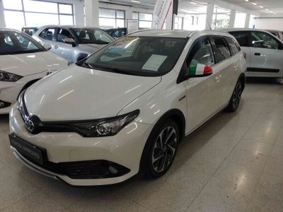 usata Toyota Auris Hybrid 